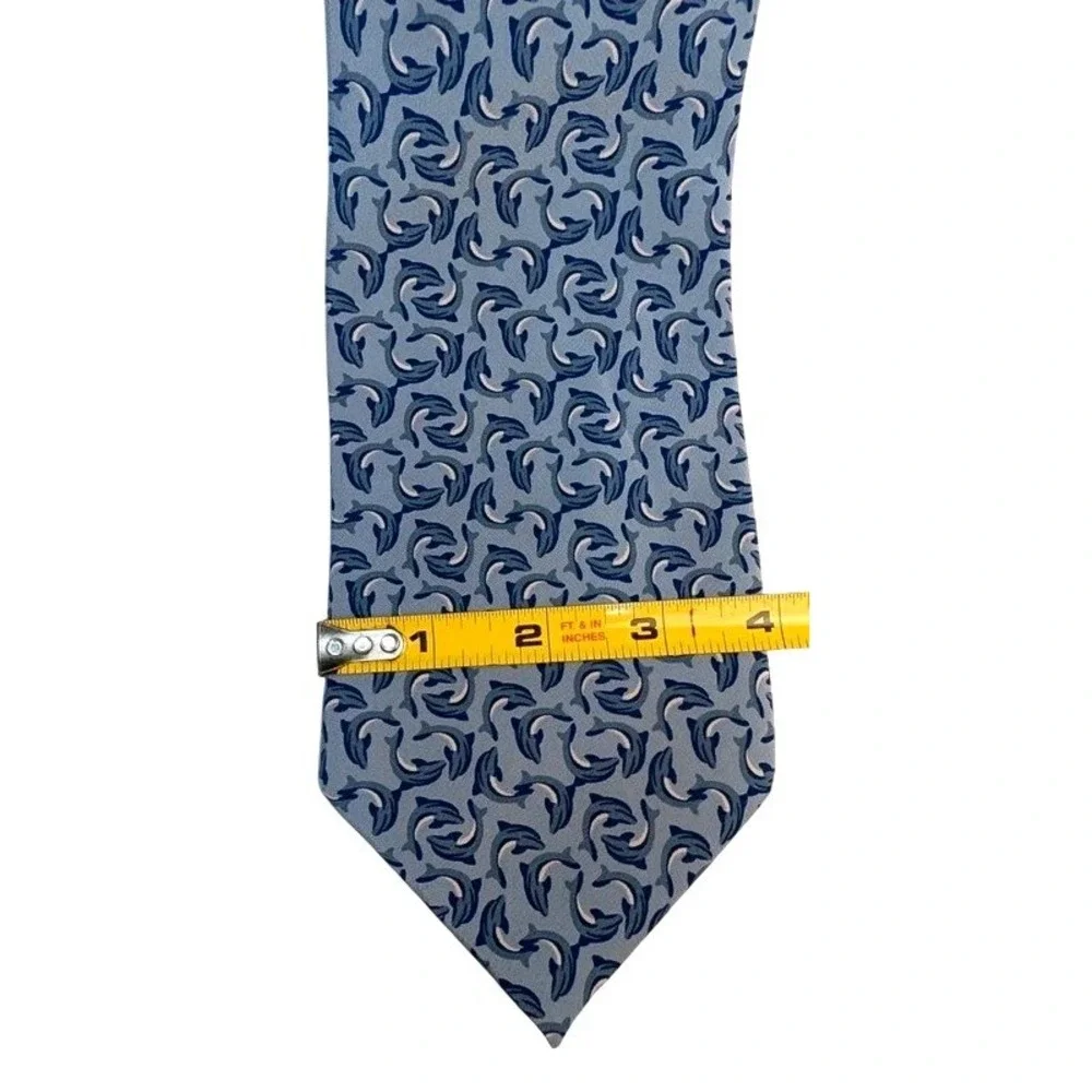 VTG. Ties to Nature Necktie Men OS Blue Dolphin Print Silk Hand Sewn Classic Tie